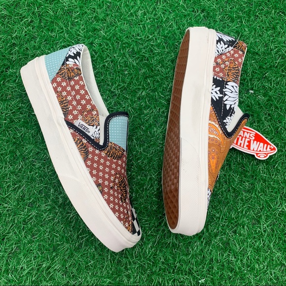 tiger patchwork vans slip on